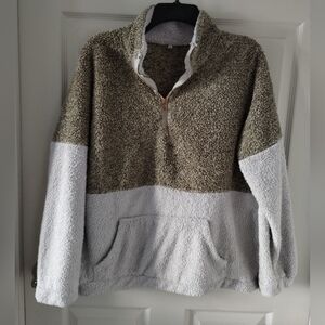 Women's Olive And Grey Half Zip Sherpa Pullover Size XL